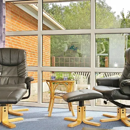 Three-bedroom Holiday In Haderslev 3 *