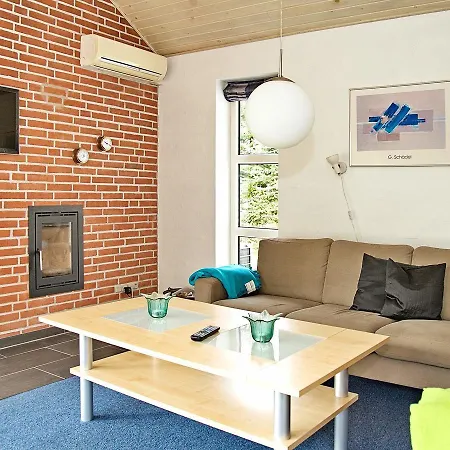Three-bedroom Holiday In Haderslev 3 *
